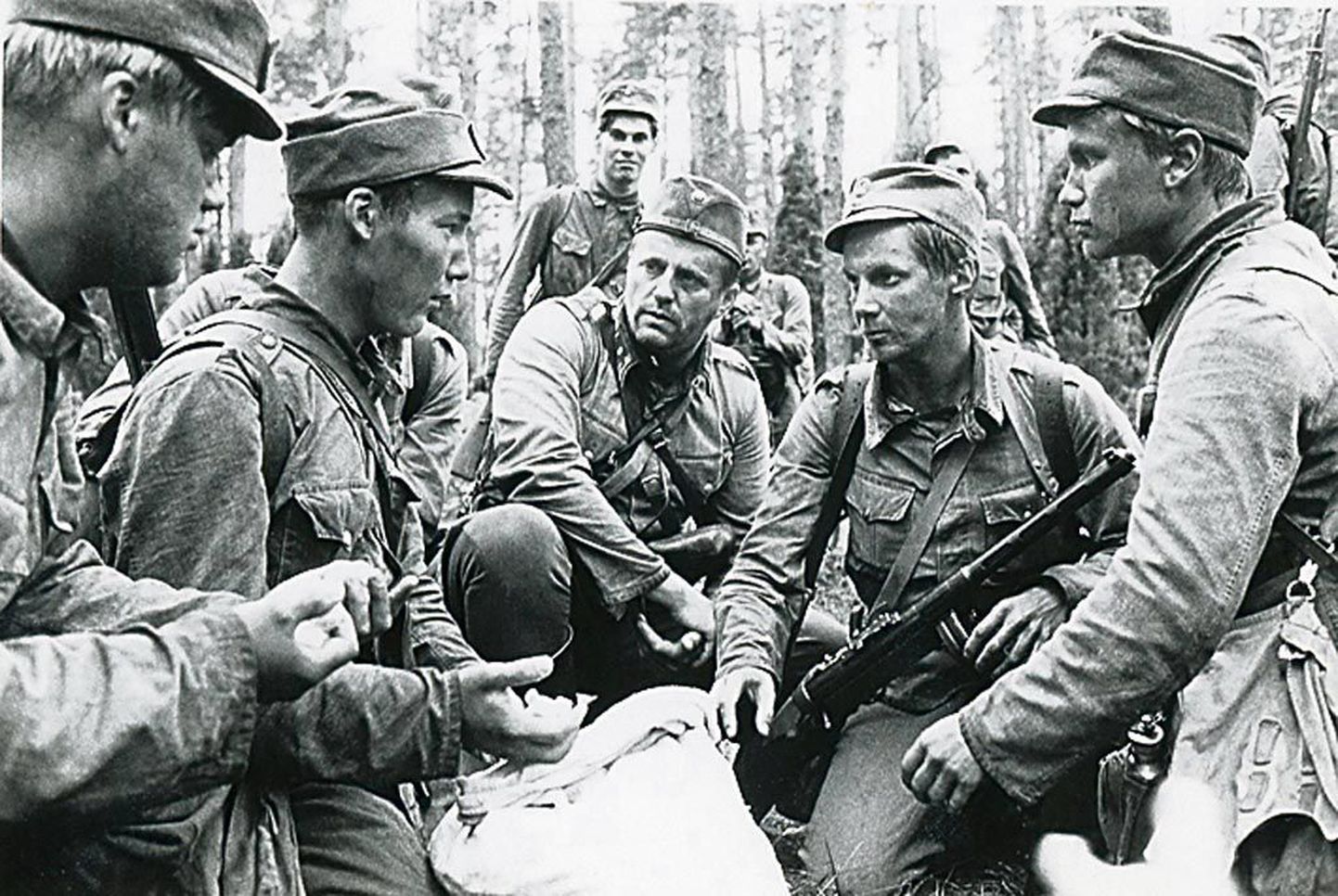 Soome film “Tundmatu sõdur” keskendub lihtsõduri argivõitlusele ja hirmudele.