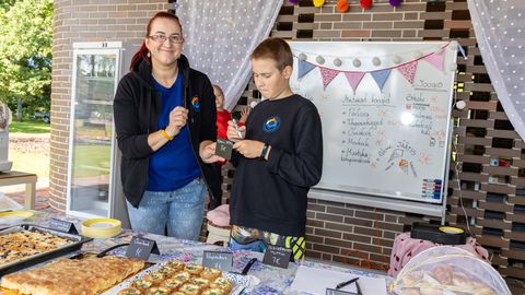 GALERII ⟩ Lihula tähistas 815. sünnipäeva ühepäeva kohvikute, huvituuride ja kontsertidega