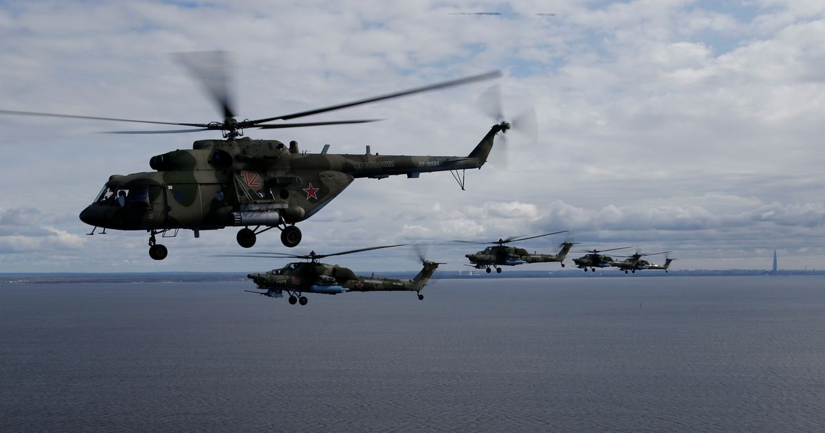 Venemaa hädaolukordade ministeeriumi helikopter kukkus Äänisjärve kohal alla