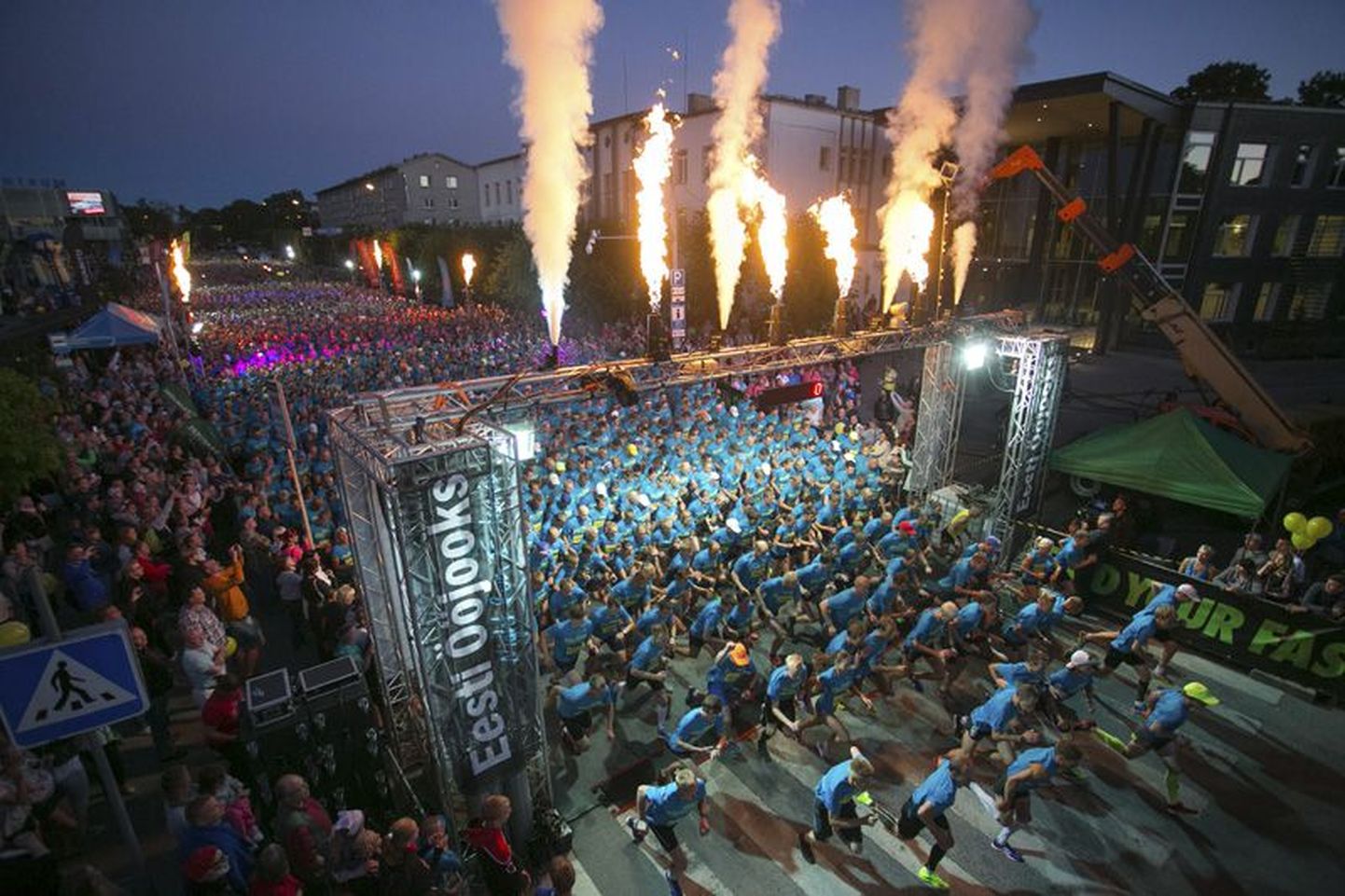 Rakveres toimuv ööjooks on osalejate hinnangul üks suuremat sõud pakkuv jooksusündmus Eestis.