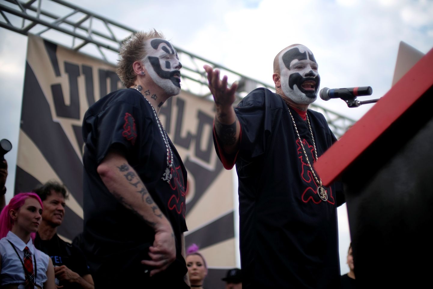 Insane Clown Posse bändi moodustavad Joseph Bruce, lavanimega Violent J (vasakul) ja Joseph Utsler, lavanimega Shaggy 2 Dope