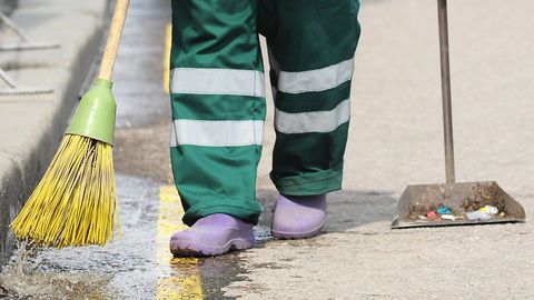 Üldkasulik töö arestivangistuse asendajana: kuidas see Eestis toimib