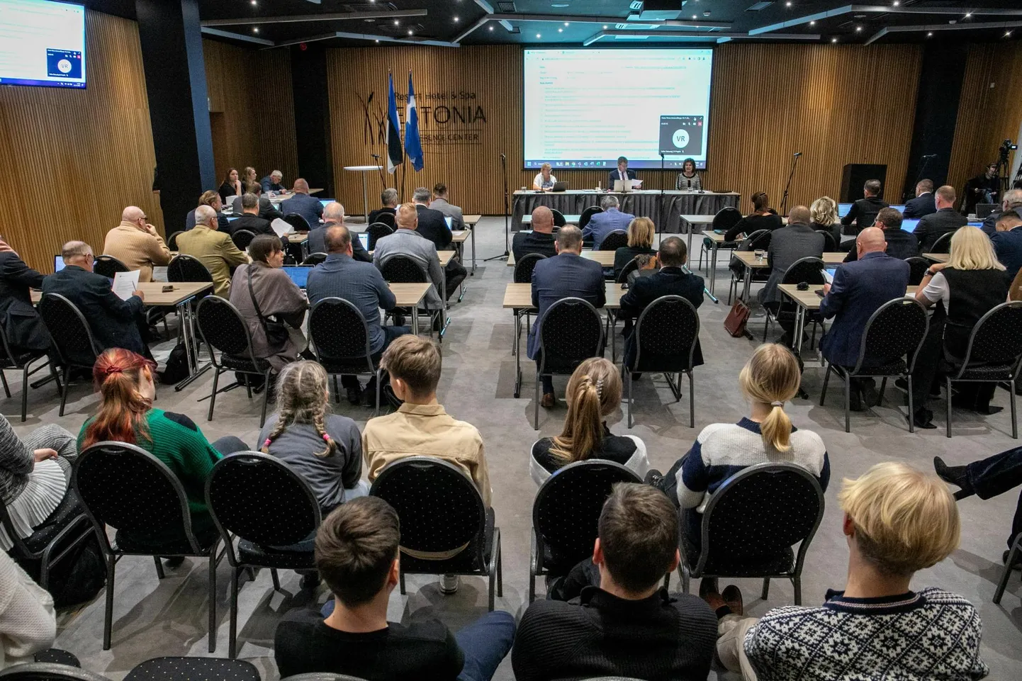 Pärnu linnavolikogu istung toimub Estonia spaahotelli konverentsikeskuses.
