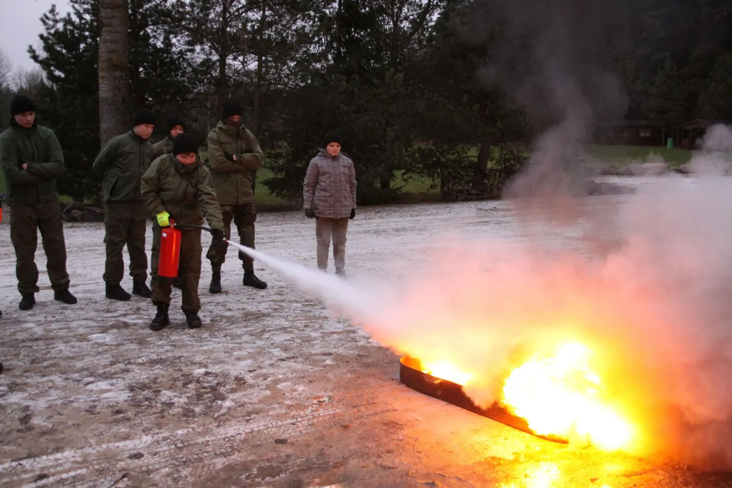 Järva noorkotkad laagris.