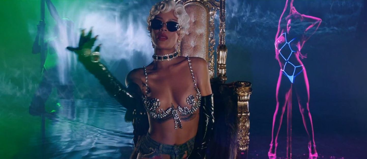 Rihanna muusikavideo «Pour It Up»