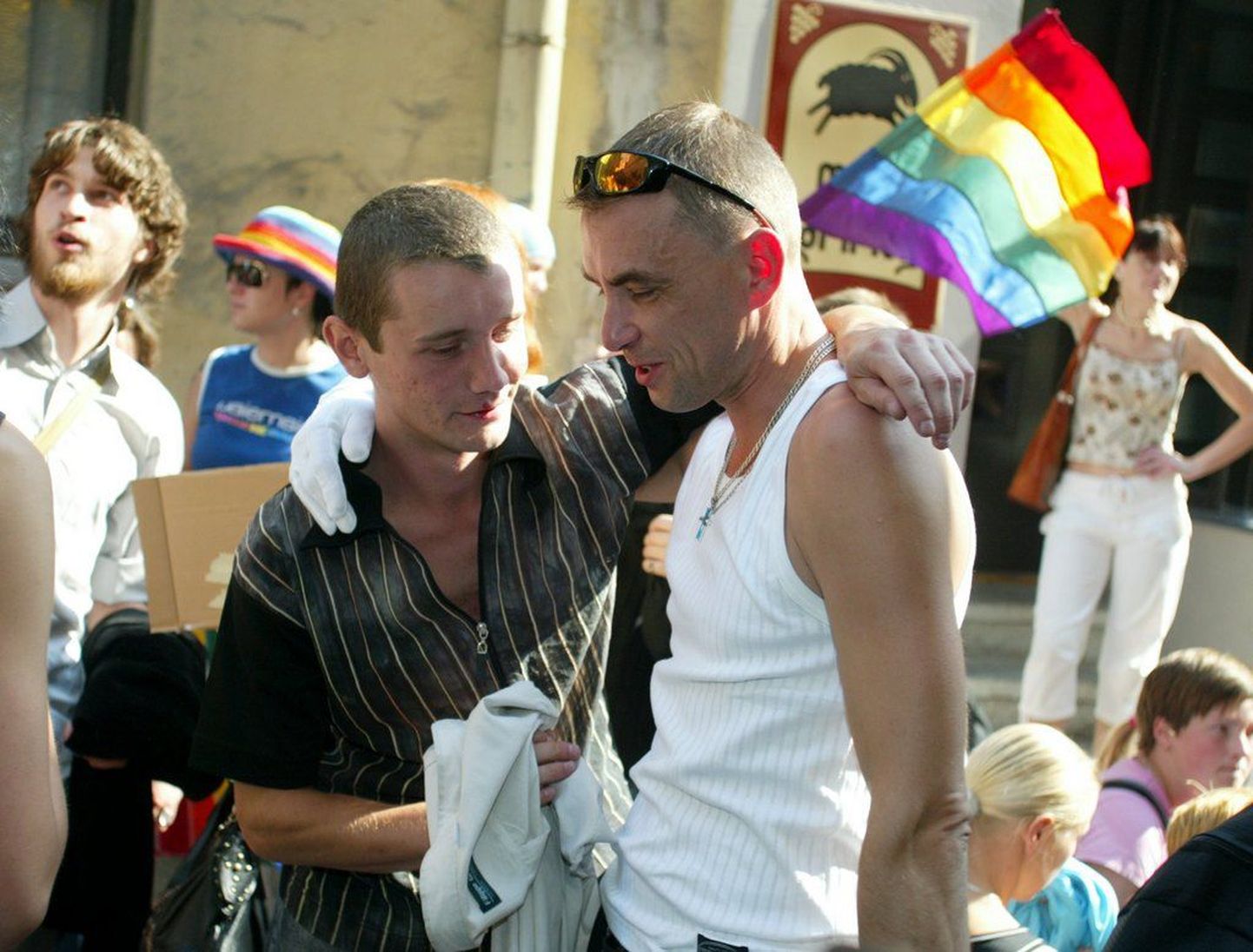 Eelmise aasta homoparaadi osalejad.