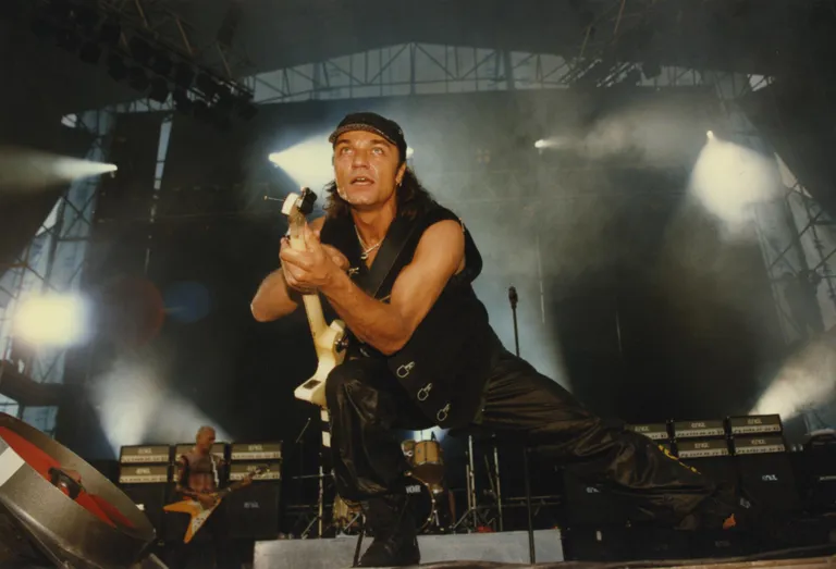 Tallinnas, 29.06.1998 Scorpions kontsert Tallinnas lauluväljakul.