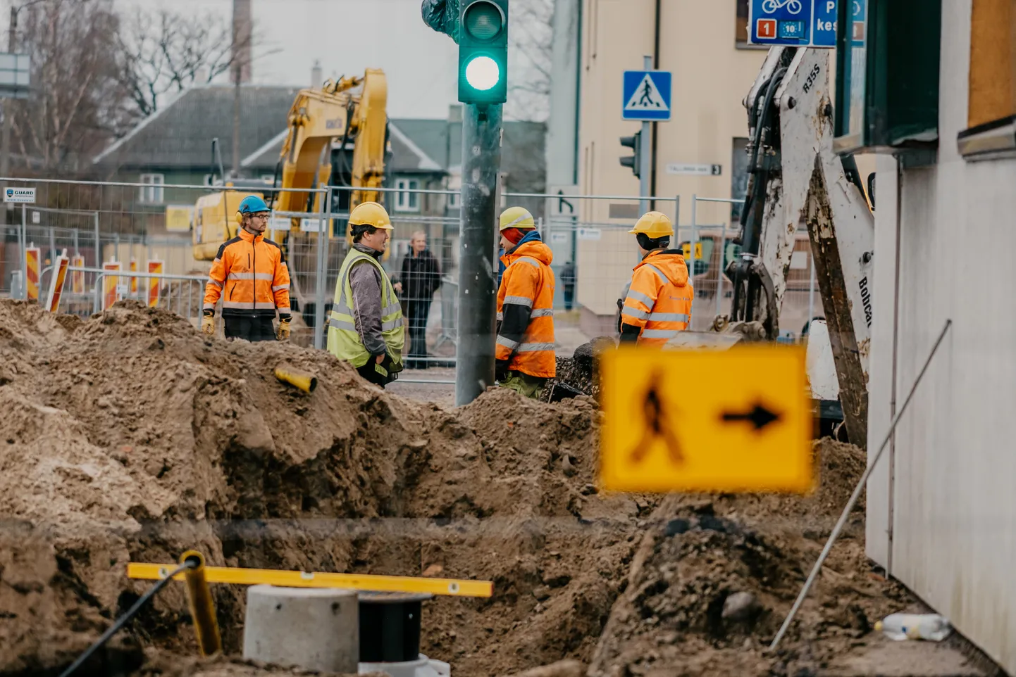 Kaabli katkikaevamise tõttu jäi vooluta üle 2000 pealinlase. Foto on illustratiivne.