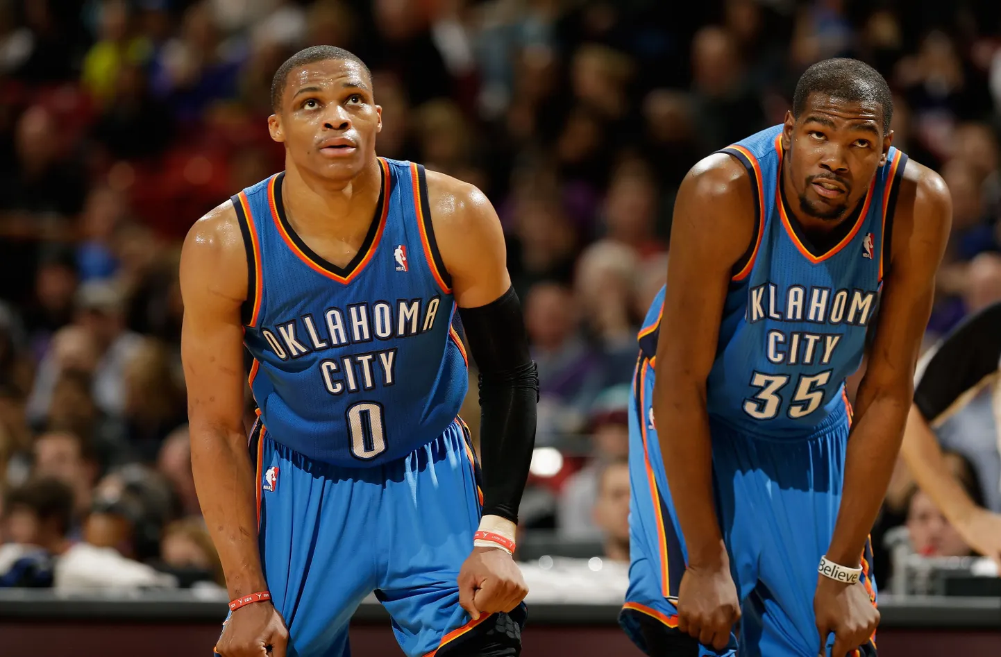 Russell Westbrook (vasakul) ja Kevin Durant osalevad Tähtede mängul.