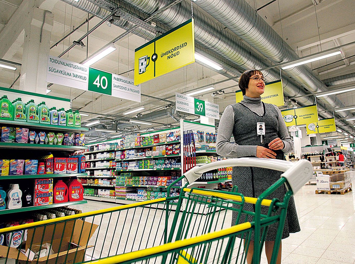 Prismast saab Lõuna-Eesti suurim supermarket, mille kaubavalikus on poe juhataja Maarja Jüriöö sõnul 60 000 toodet.