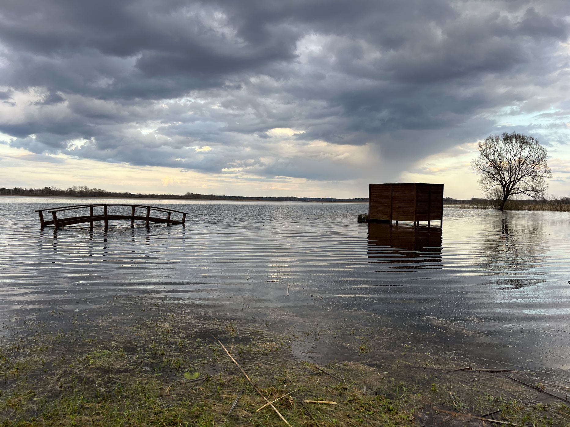 Postoši plūdi un spēcīga vētra: Augšdaugavas pašvaldība jau otro reizi ...