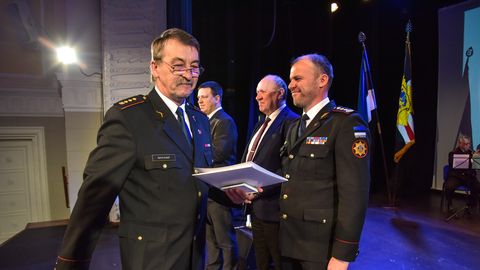 «Päris ülev tunne on.» Päästeteenistuse aumärke jagus ka neljale lõunaeestlasele