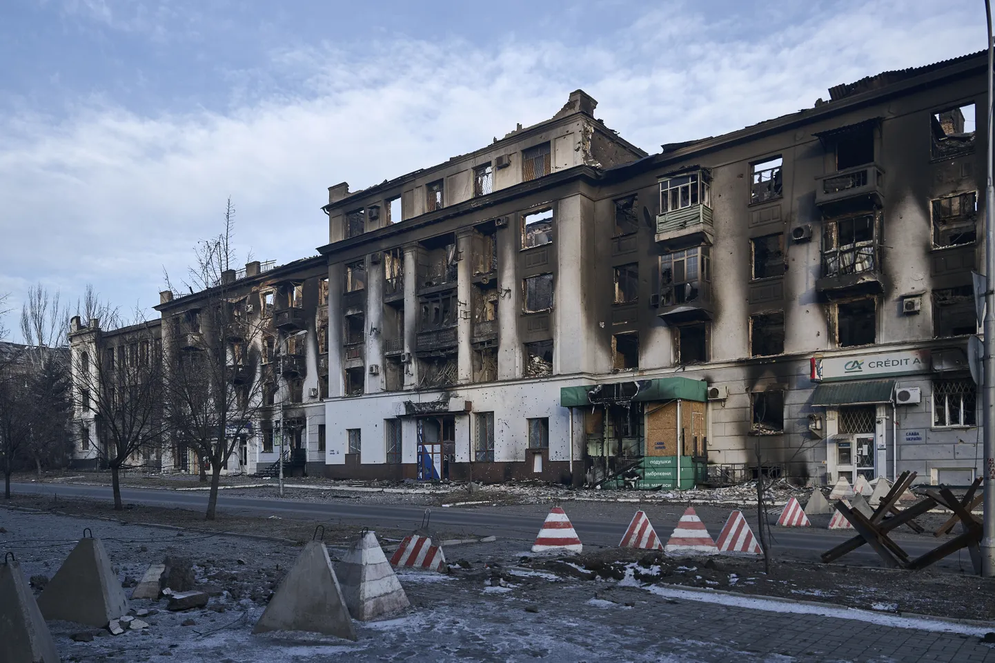 Ukrainas Vene vägede mürsurünnakutes kannatada saanud Bahmuti kesklinn.