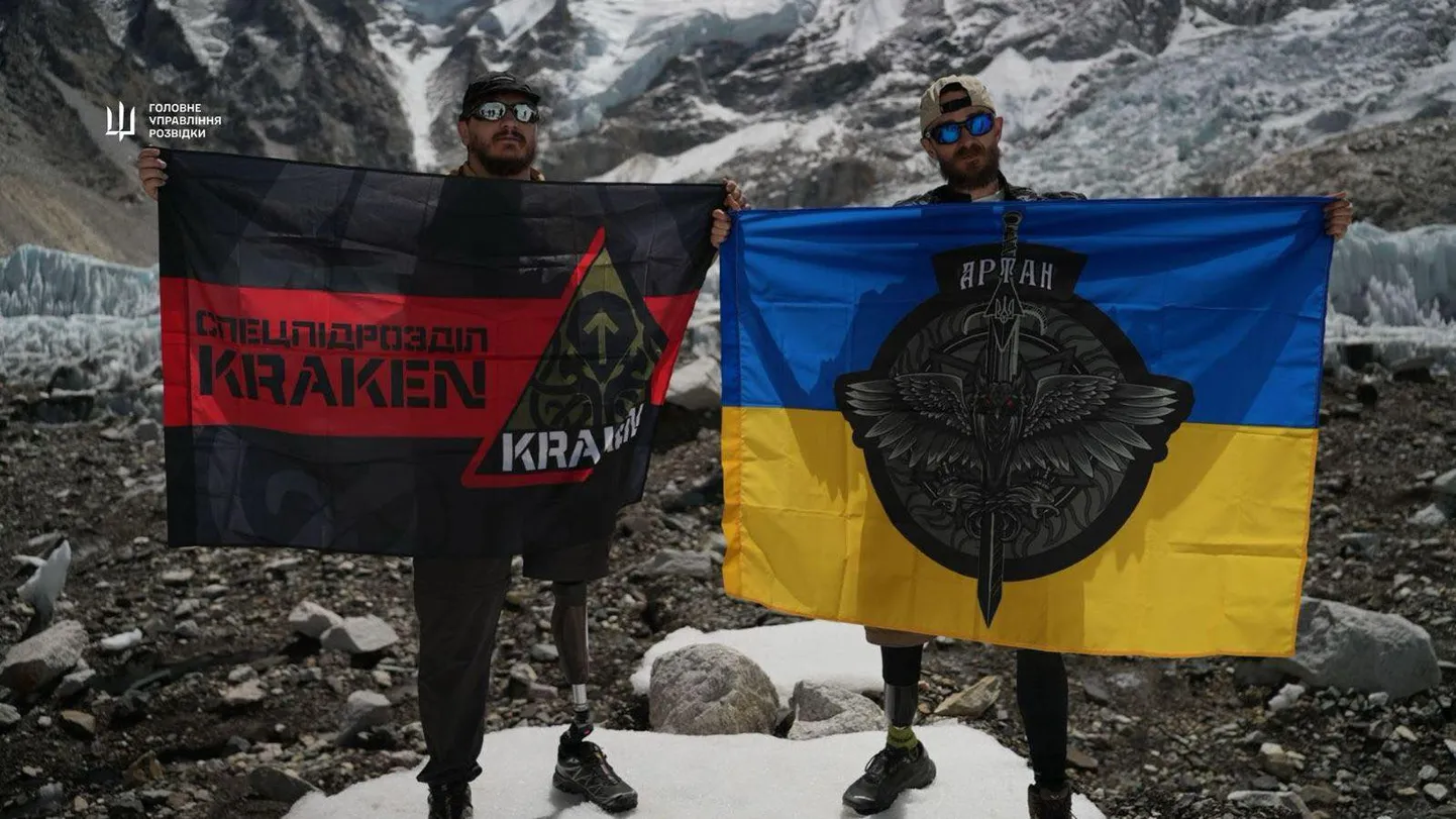 Ukraina relvajõudude veteranid Everesti baaslaagris.