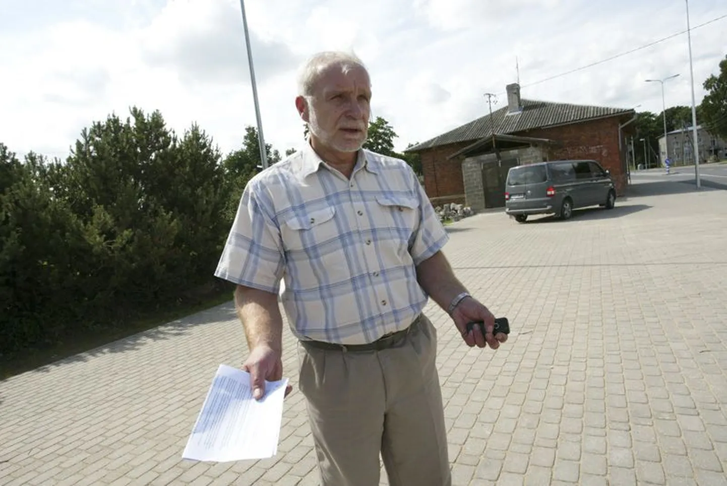 Tamsalu vallavanem Toomas Uudebergi sõnul tuleb küll revisjonikomisjoni märkustesse tõsiselt suhtuda ning järeldused teha, kuid paljude punktide puhul on tegemist kirjapandud arvamusega.