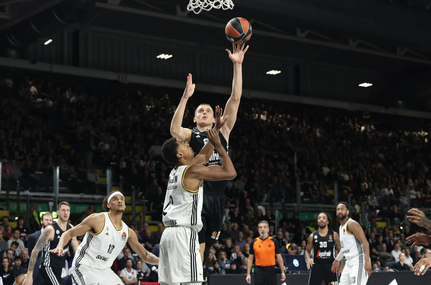 Latvijas basketbolists Andrejs Gražulis