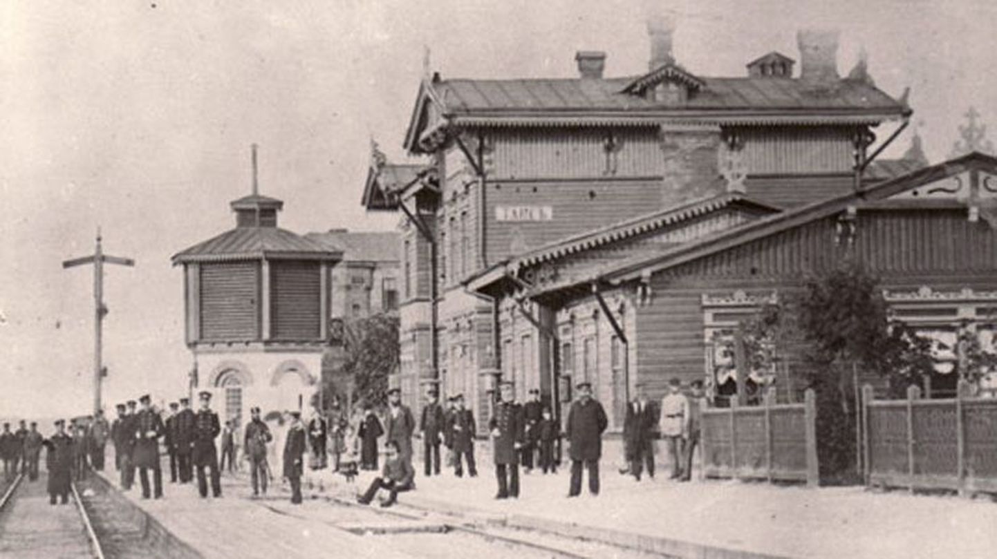 Tapa raudteejaam aastal 1896.