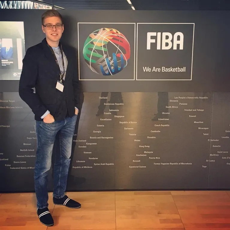 Eesti ainus FIBA-litsentsiga korvpalliagent Marten Lombiots.