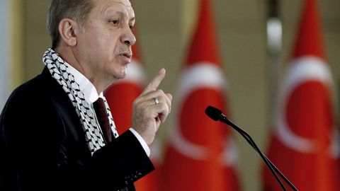Türgi parlament hääletab Erdoğani volituste suurendamise üle laupäeval