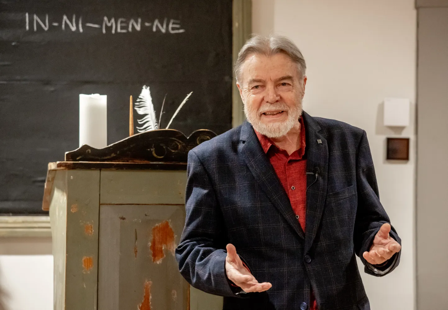 Jüri Talvet kohtumisel lugejatega Koidula muuseumis Pärnus tänavu jaanuaris.