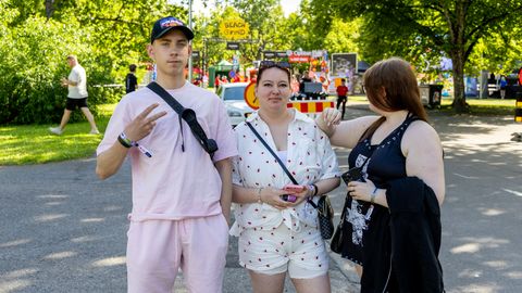 GALERII ⟩ Noored lähevad Beach Grindile konkreetse artisti pärast ja meeleolu nautima, majutuse hinda peetakse kalliks