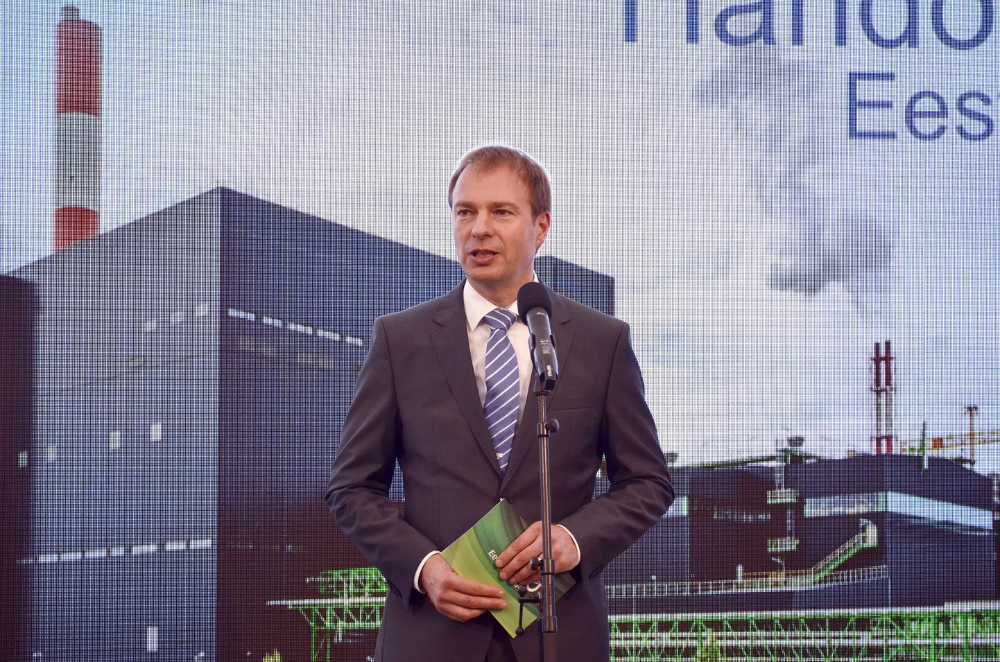 По словам Хандо Суттера, "Eesti Energia" уменьшил в прошлом году выбросы углекислого газа почти наполовину по сравнению с 2018 годом.