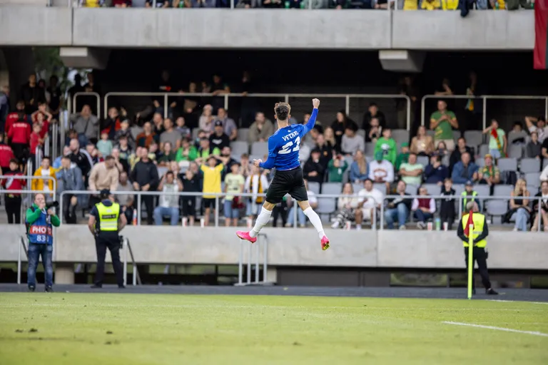 Martin Vetkal rõõmustab pärast võidu toonud penaltit.