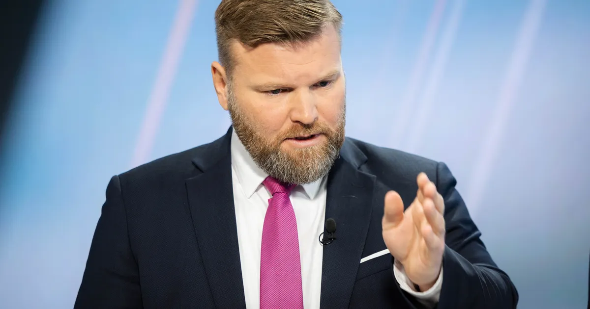Lauri Laats Liina Vahtrasest: ta oleks pidanud taandama end erasektoris juhatuse liikme kohalt