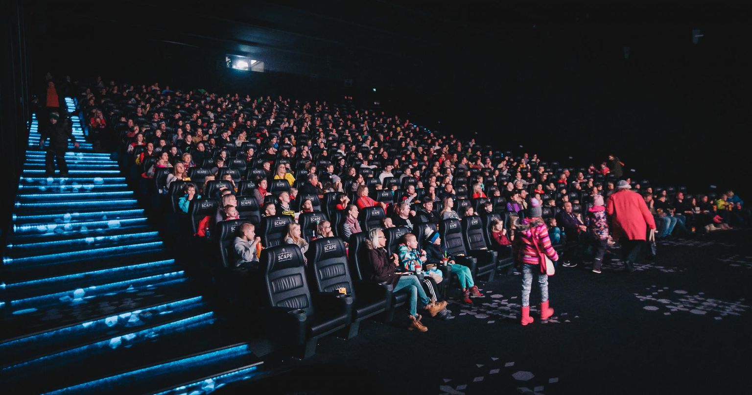 Lasterikastele peredele mõeldud eriseansid olid Forum Cinemase Tallinna, Tartu ja Viljandi kinos ning kohale tuli 173 peret.