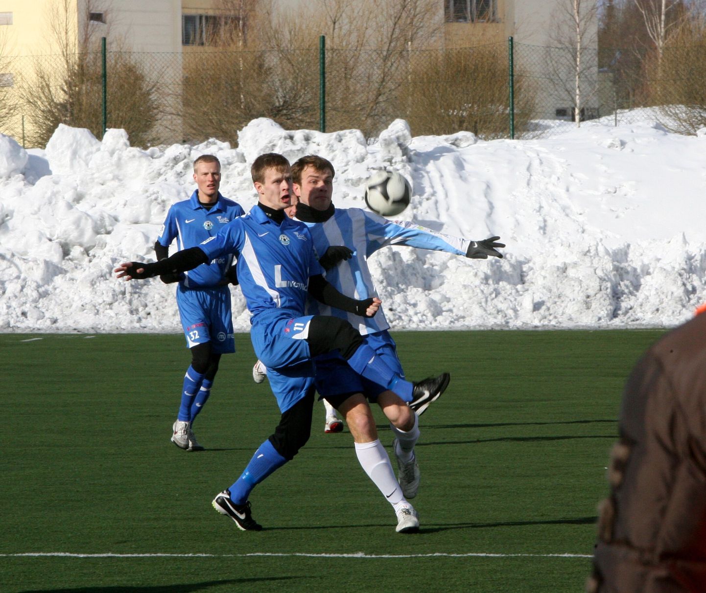Meistriliiga hooaja avamäng Tammeka ja  Paide Linnameeskonna vahel lõppes 2:2 viigiga.