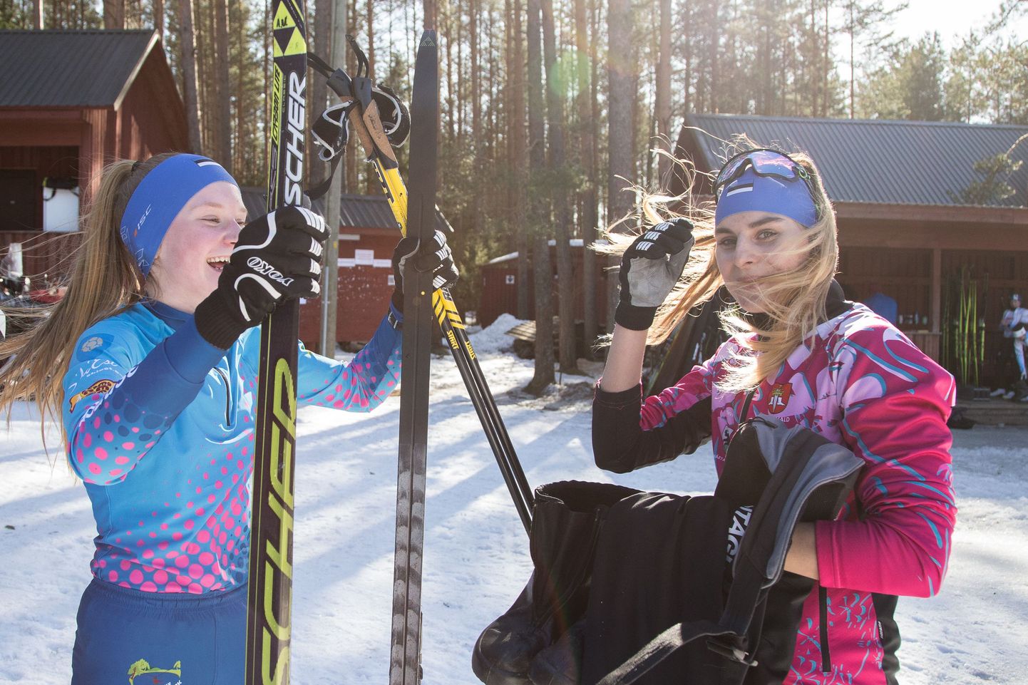 Вдобавок к Херте Раяс и Авели Уусталу, которые в пятницу завоевали серебро в командном спринте в возрастном классе U20, в женскую эстафетную команду Алутагузеского лыжного клуба входила также Лизет Вяхк.