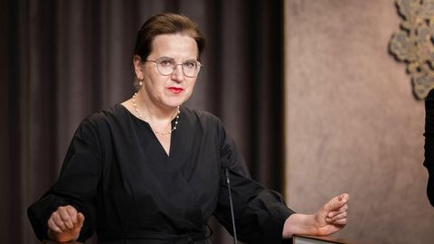 Pakosta: lastekaitsepäeva riigipühaks muutmine ei lahendaks perede probleeme