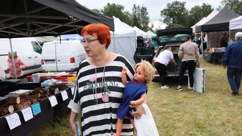 FOTOD ⟩ Kuulus antiigilaat tõi vanavarahuvilised jälle Järvamaale kokku