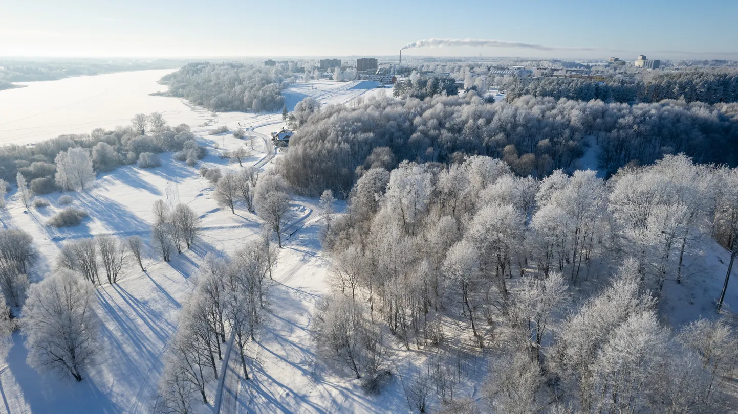 05.01.2024, Viljandi
Ilus karge talveilm Viljandis.
Foto Marko Saarm, Sakala