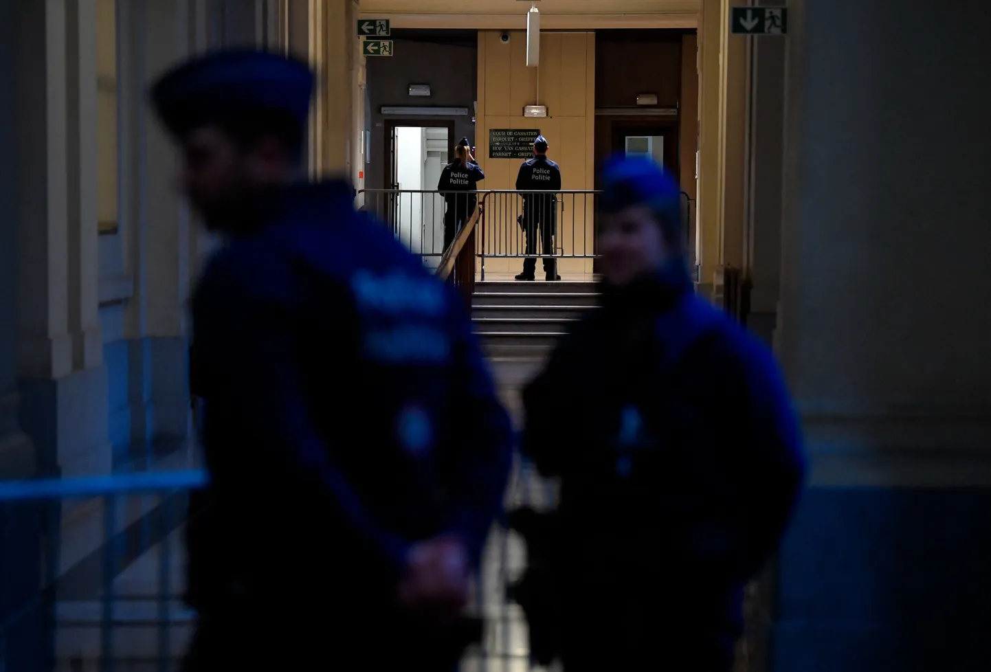 Belgia politsei Brüsselis Katariga seotud pistiseskandaali tõttu korraldatud läbiotsimistel, 19. jaanuaril 2023. a.