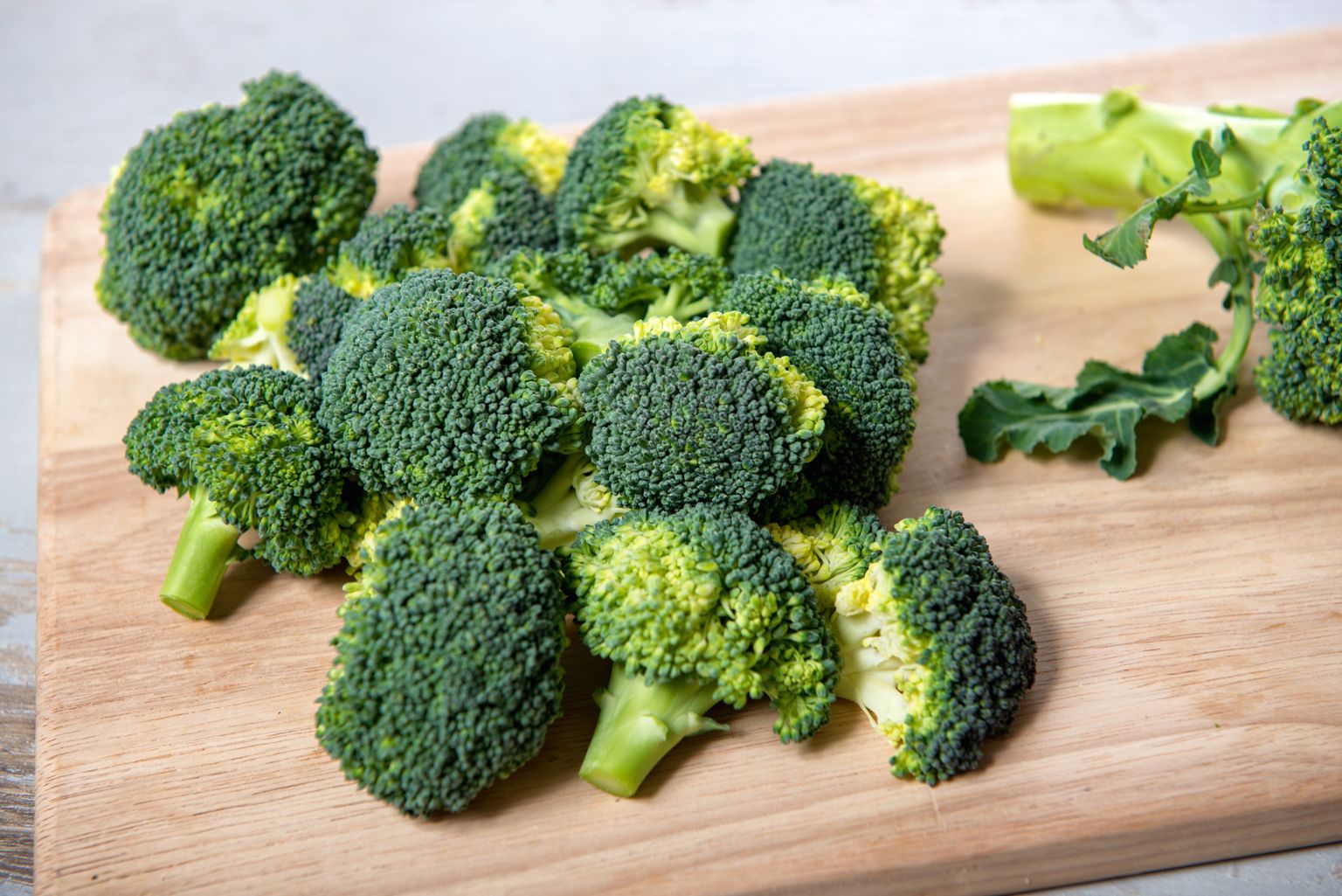 Brokoli söömine teeb tervisele head.