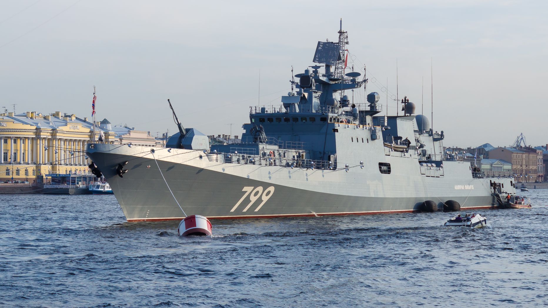 Krievijas kuģis "Admiral Makarov".