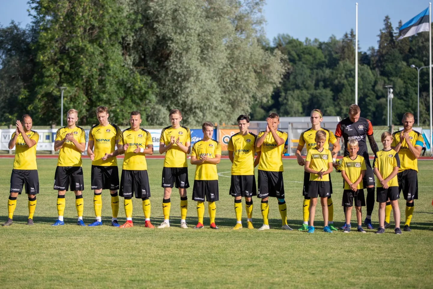 Viljandi Tulevikul tuleb Evald Tipneri karikasarjas kaheksandikfinaalis vastamisi minna Tartu Tammekaga.