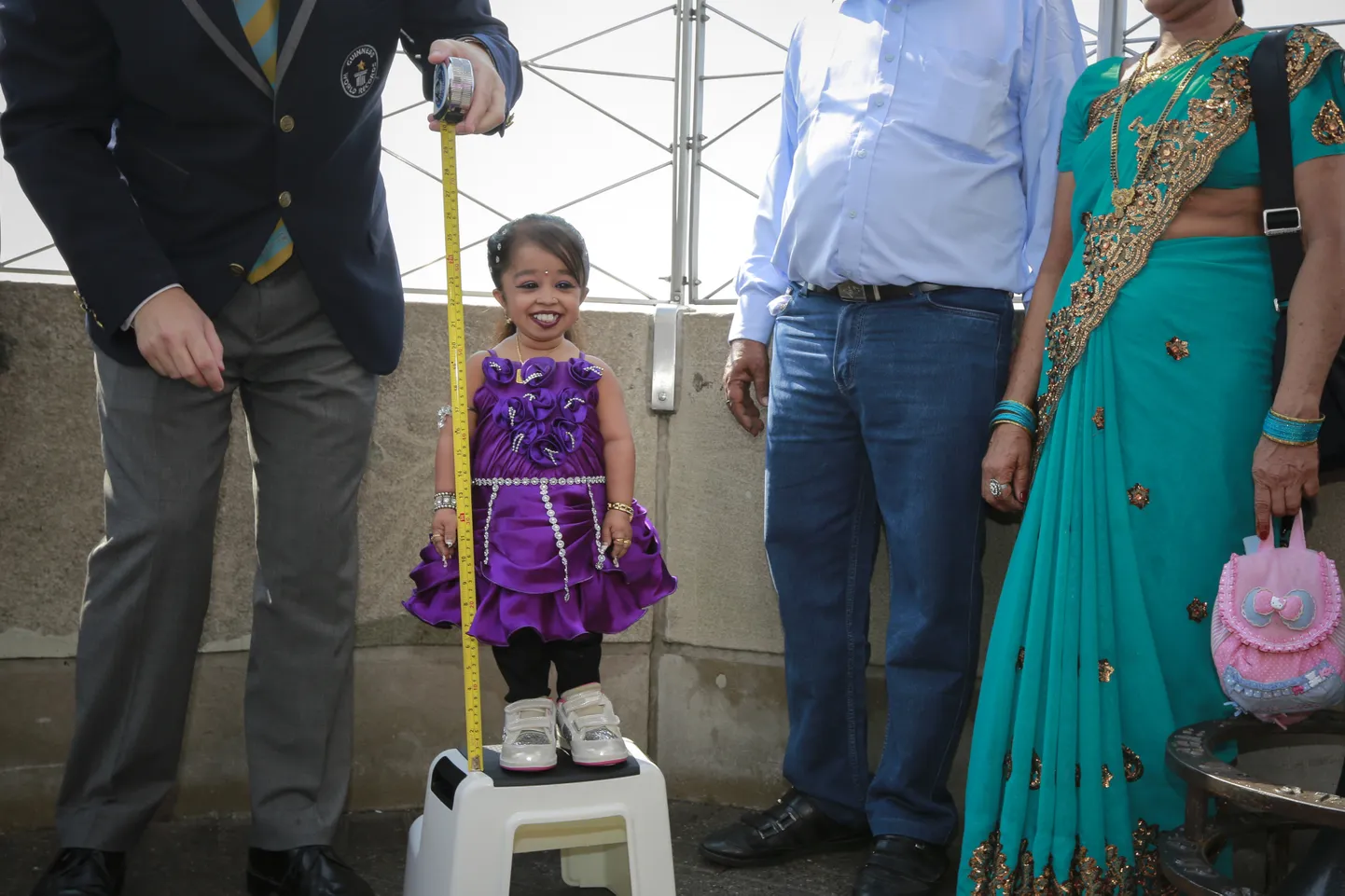 Jyoti Amge, maailma kõige lühem naine.