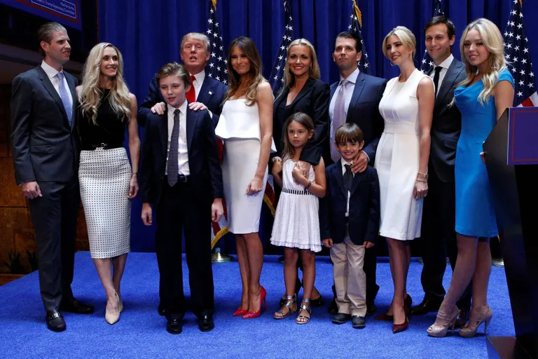 Donald Trump koos perega