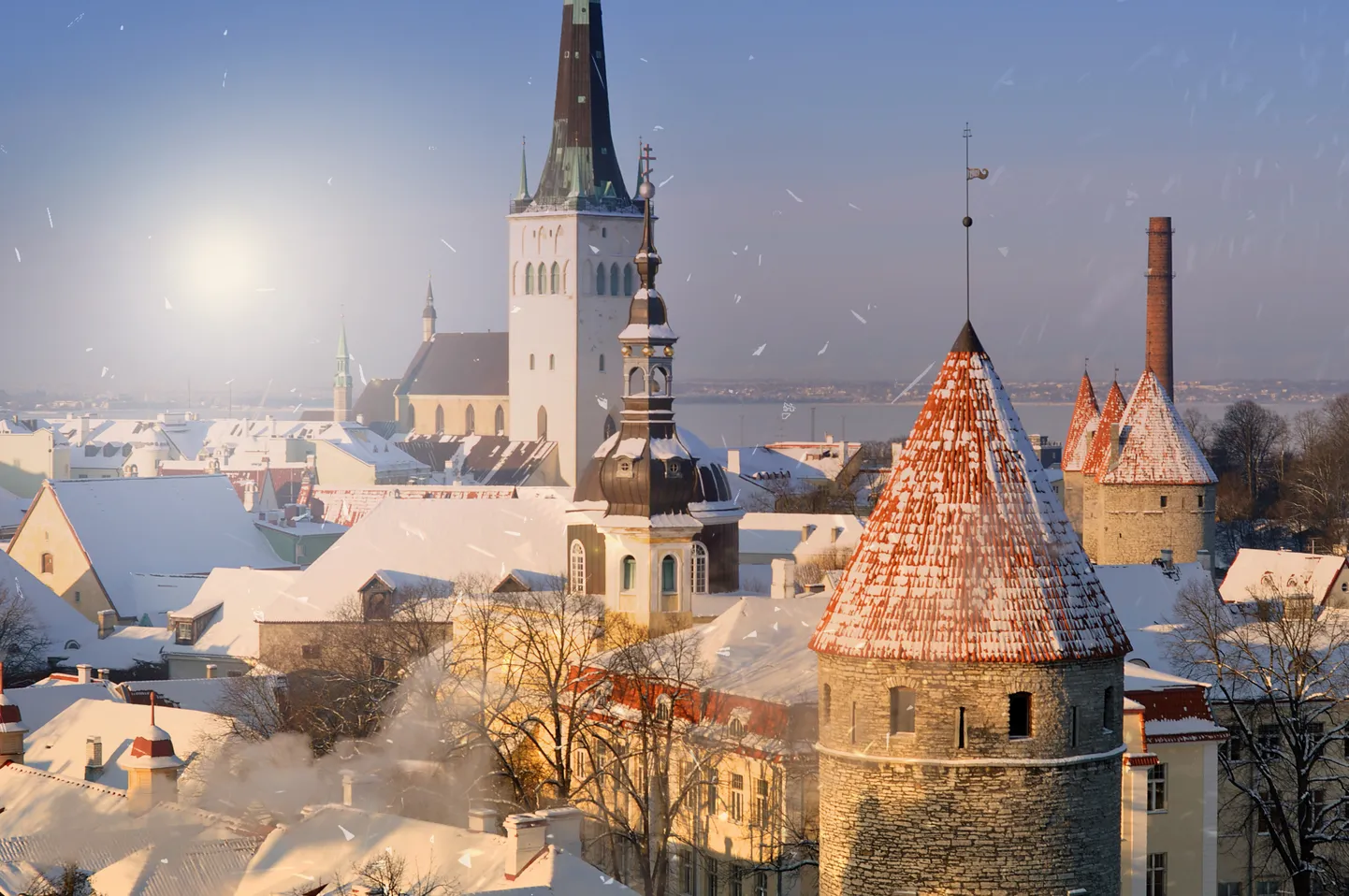 Talvine Tallinn. Pilt on illustreeriv.