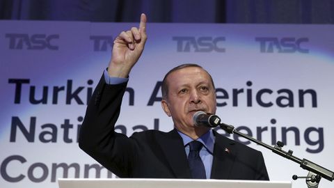  Эрдоган заявил, что США клевещут на Турцию и мечтают поставить ее на колени