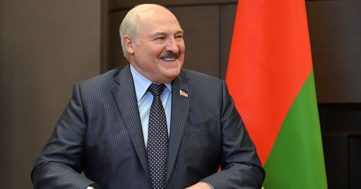 Lukašenka võttis vastu seaduse, mis annab talle ja ta perele eluaegse puutumatuse