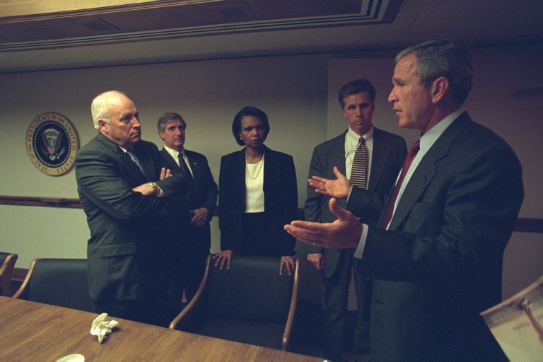 Džordžs Bušs, Diks Čeinijs un citas administrācijas amatpersonas 2001.gada 11.septembrī
