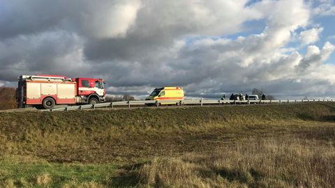 Фото: на шоссе Таллинн-Нарва произошло ДТП, пострадали двое