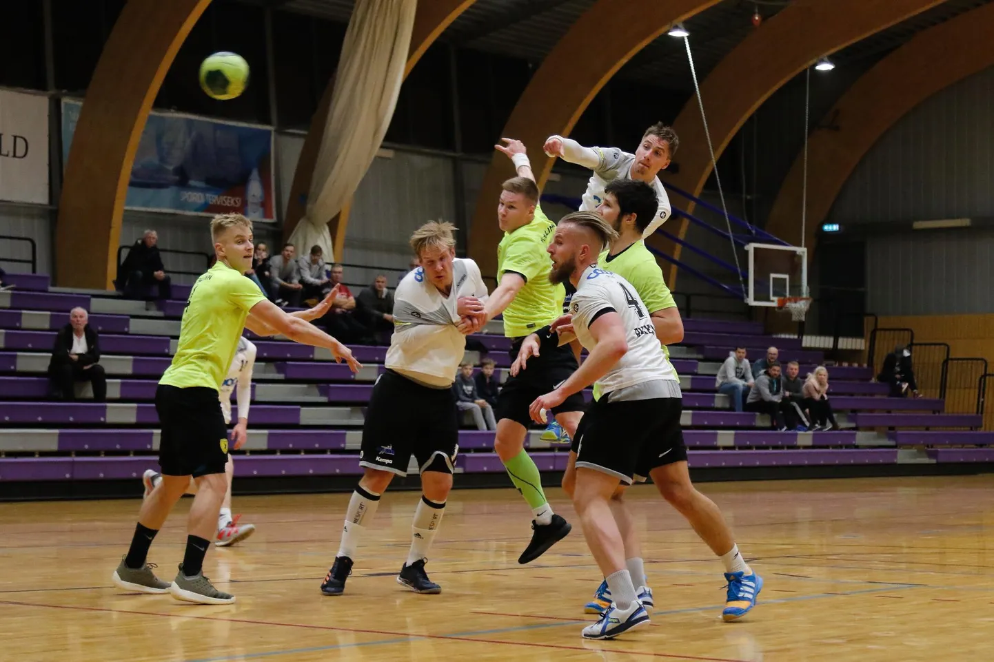 Coop Põlva pidi karikavõistluse 1. ringis tunnistama HC Tallinna ülekaalu.