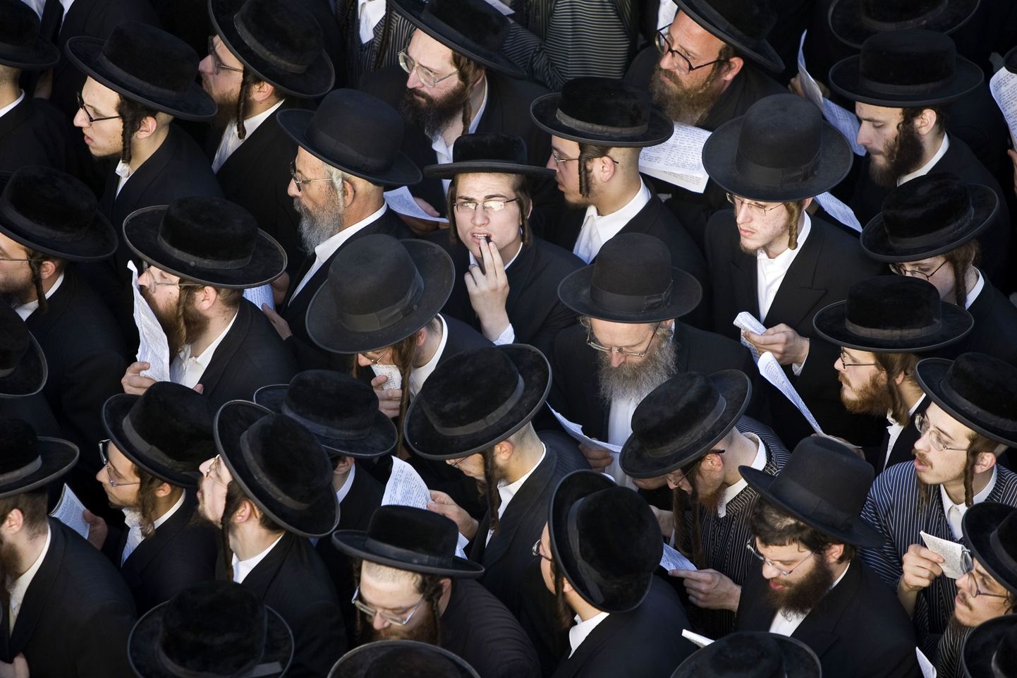 Rabid ja kabalausu kummardajad palvetasid õhus Iisraeli kaitseks