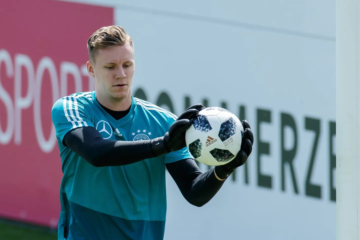 Eppan, Italy, 28.05.2018, DFB Trainingslager Nationalmannschaft, Torwart Bernd Leno (GER) in Aktion ( DeFodi507 *** Eppan Italy 28 05 2018 DFB training camp national team Goalkeeper Bernd Leno GER in action DeFodi507