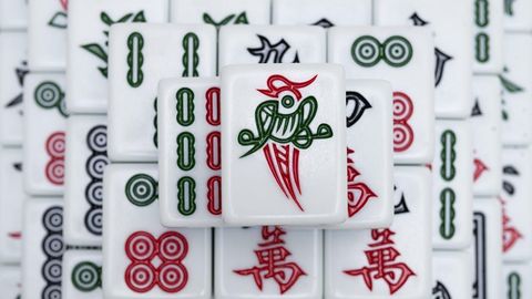 UURING KINNITAB ⟩ Mahjong ei ole lihtsalt mäng: see teeb ajule midagi erakordset