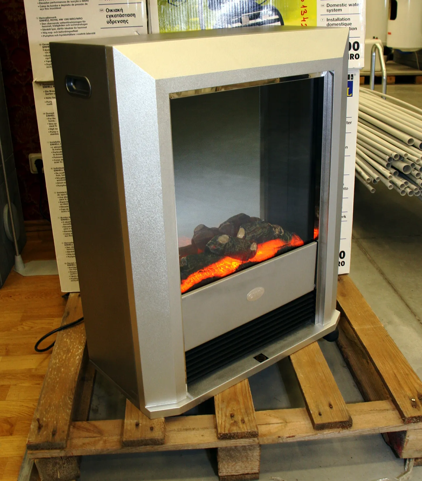 Elektrikamin.